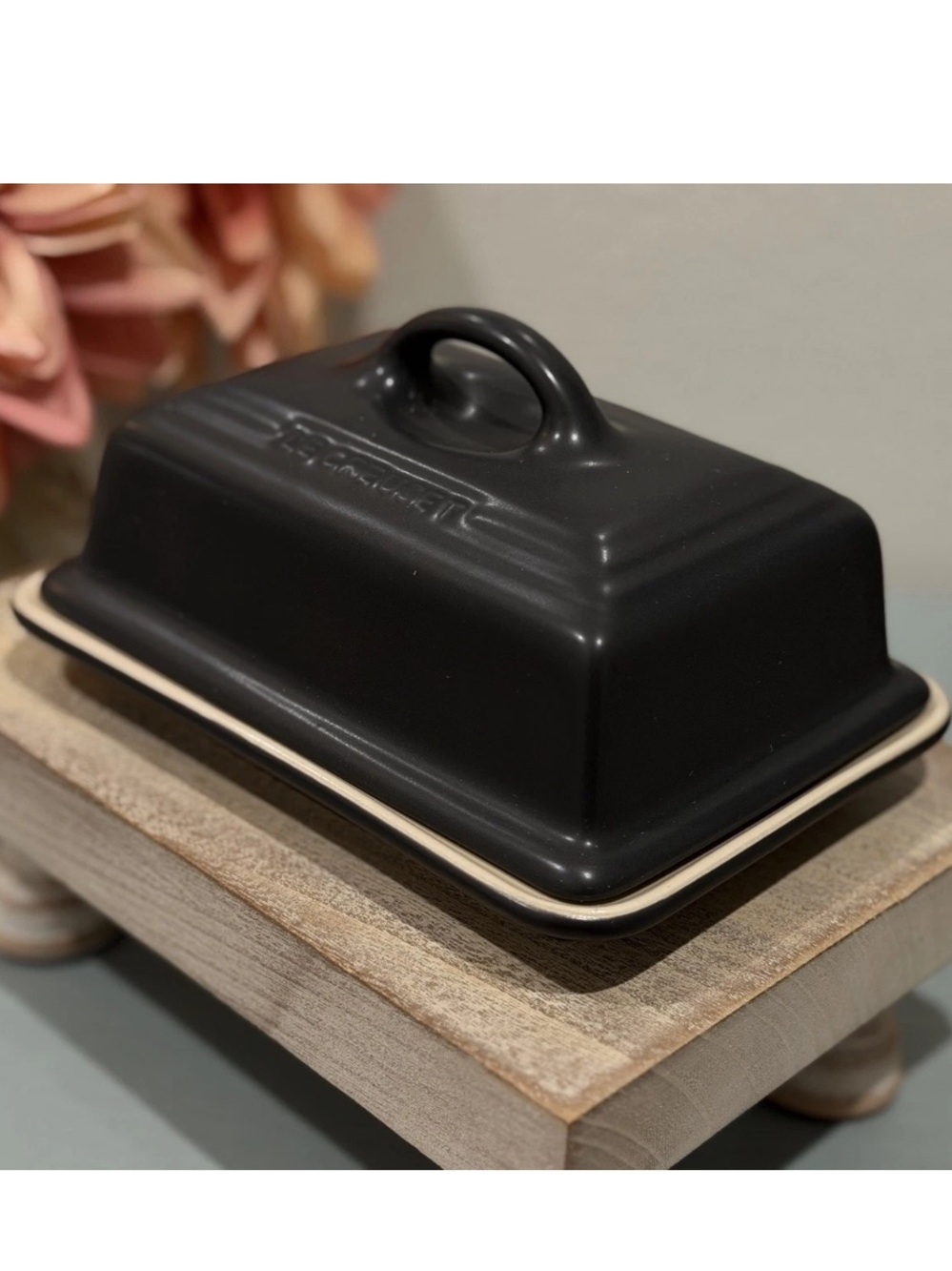 Le Creuset Heritage European Butter
Dish-Matte Black-New